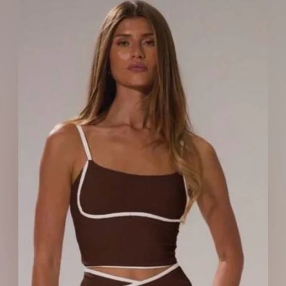 NWT Musera Brown Activewear Crop Top - Picture 2 of 8